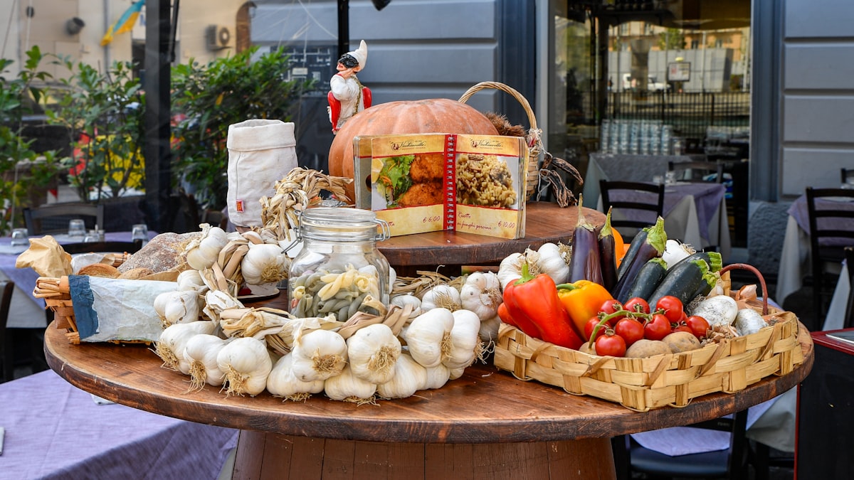 Ingredienti freschi della cucina italiana tradizionale